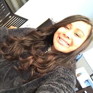 Meet your Posher, Adrianna shae